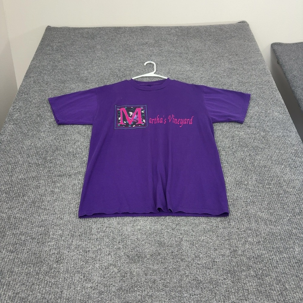 Vintage Marthas Vineyard T Shirt Unisex L Purple Cotton Graphic Travel 90s
